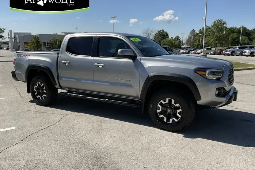 2021 Toyota Tacoma TRD Off-Road photo 1