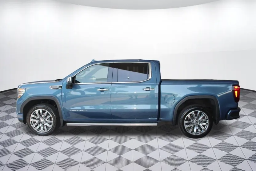 2025 Gmc Sierra 1500 Denali photo 1