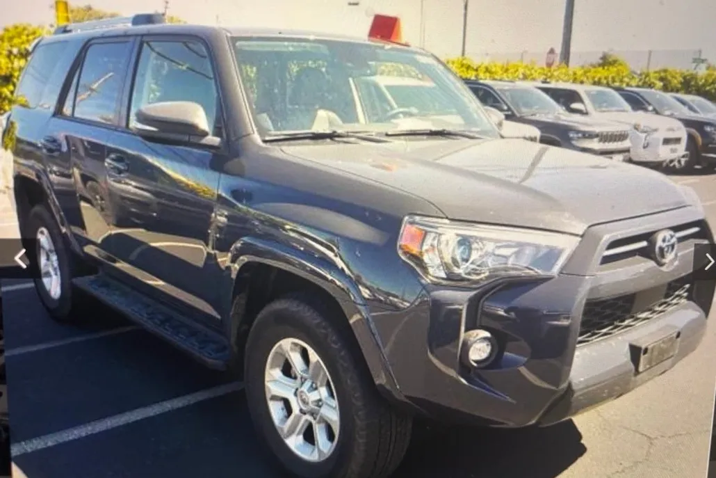 2024 Toyota 4Runner SR5 Premium photo 1