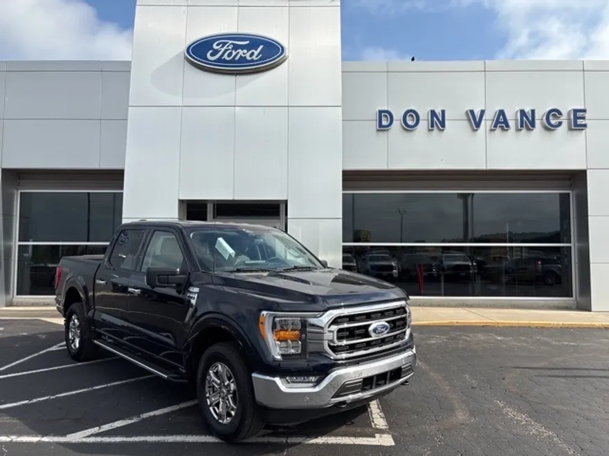 2022 Ford F-150 XLT photo 1