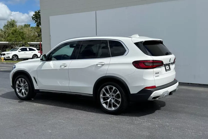 2021 Bmw X5 xDrive40i photo 1