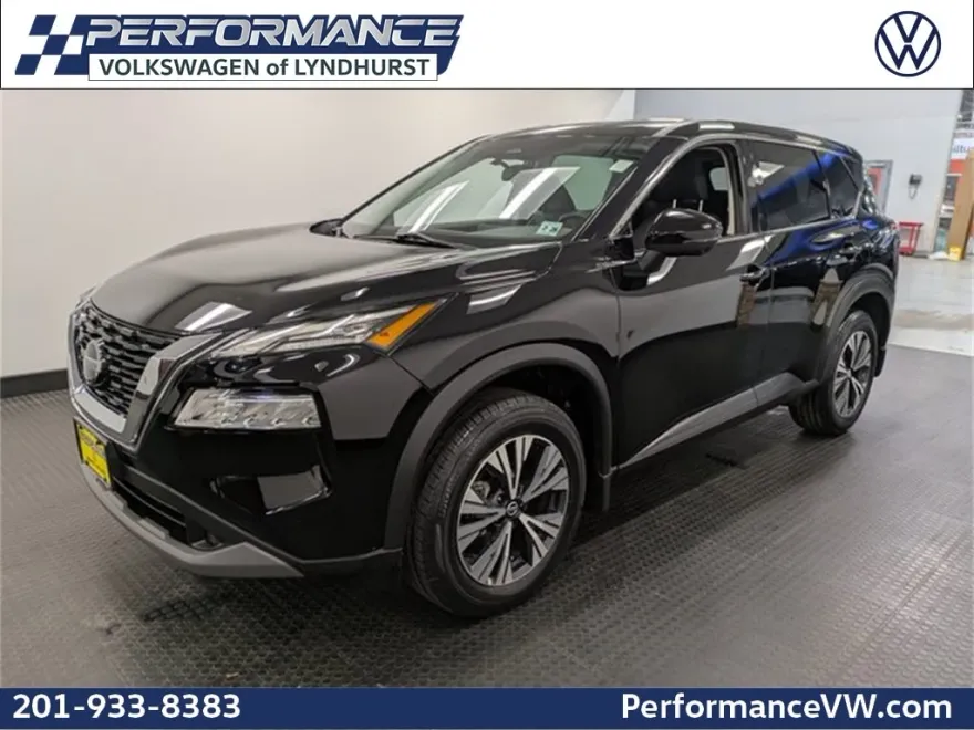 2021 Nissan Rogue SV photo 1