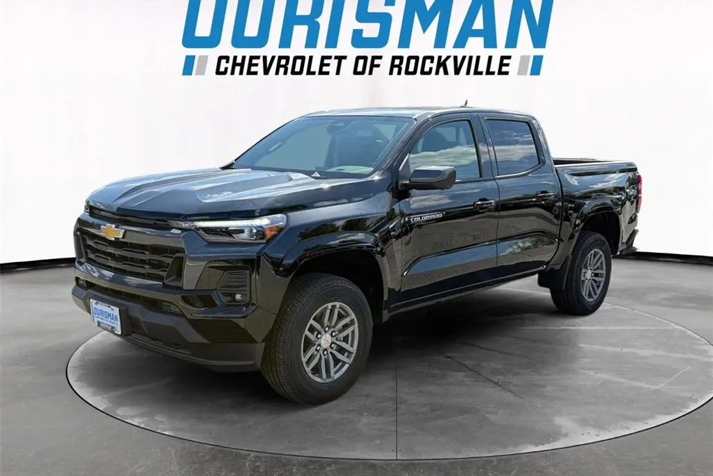 2026 Chevrolet Colorado LT photo 1
