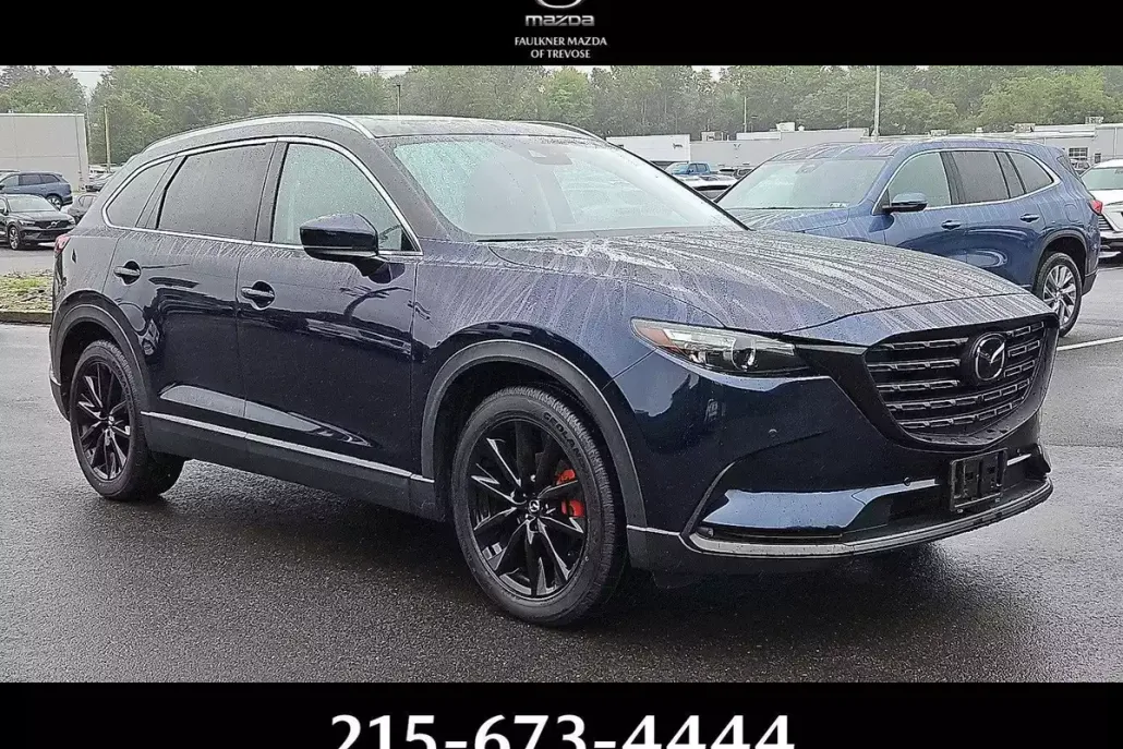 2022 Mazda CX-9 Touring photo 1