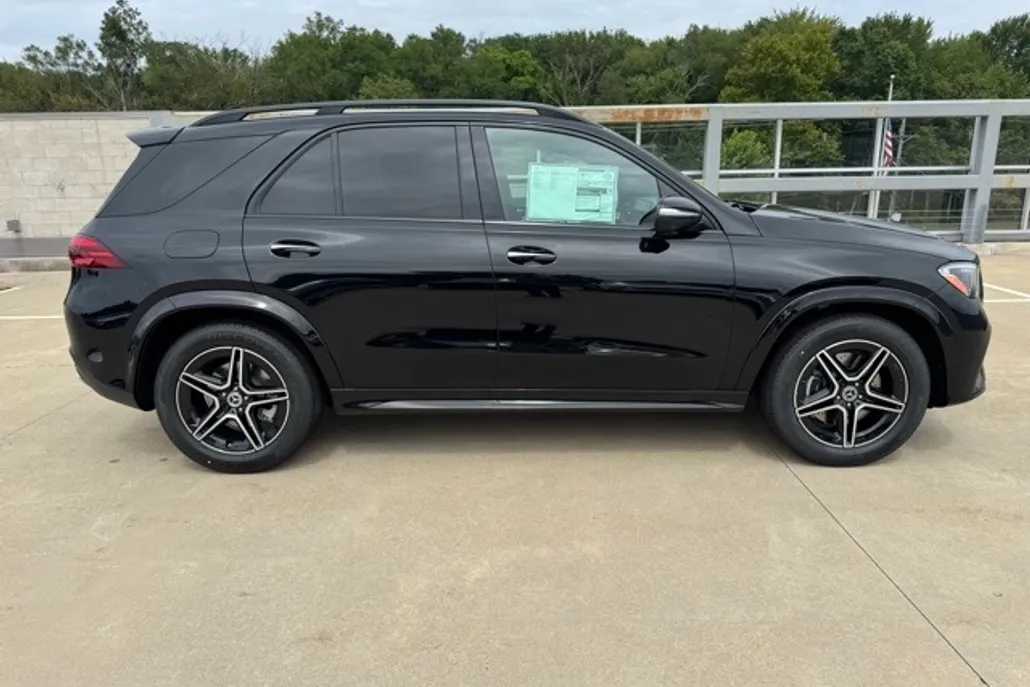 2026 Mercedes Benz GLE 350 4MATIC photo 1