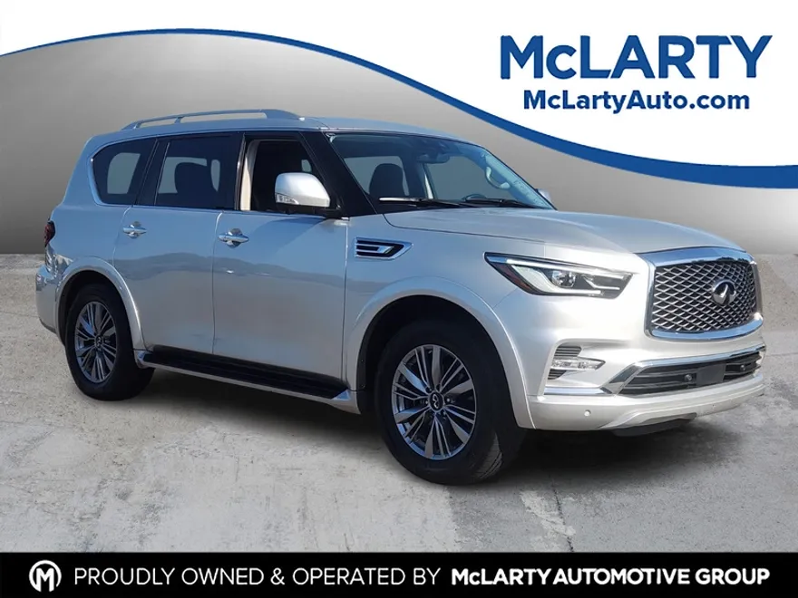2021 Infiniti QX80 Luxe photo 1
