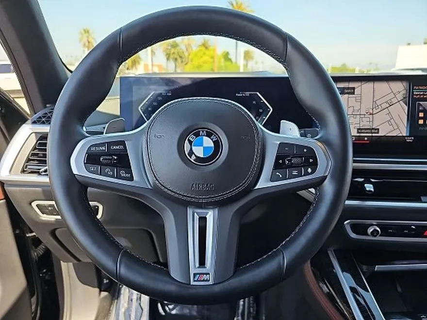 2023 Bmw X7 M60i photo 1
