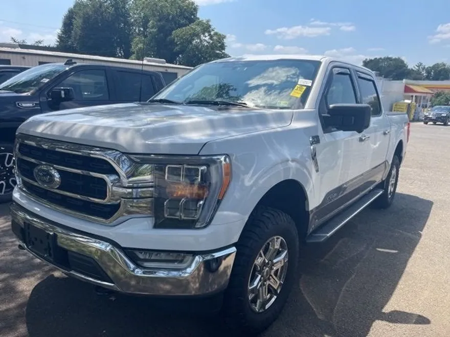 2022 Ford F-150 XLT FX4 photo 1