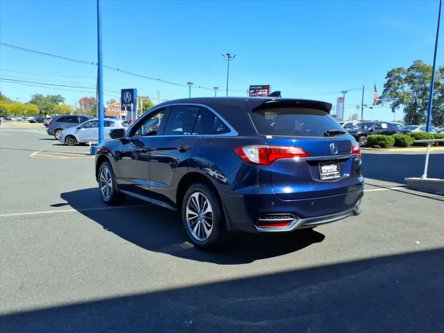 2017 Acura RDX Advance photo 1