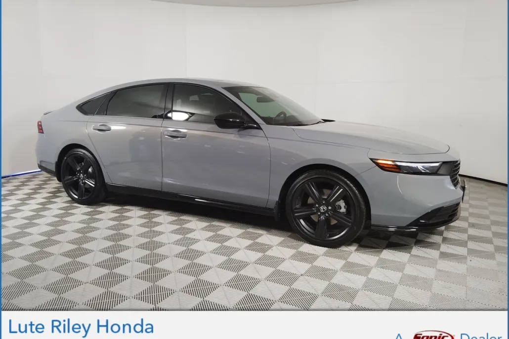 2025 Honda Accord Hybrid Sport-L photo 1
