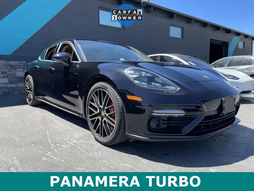 2020 Porsche Panamera Turbo photo 1