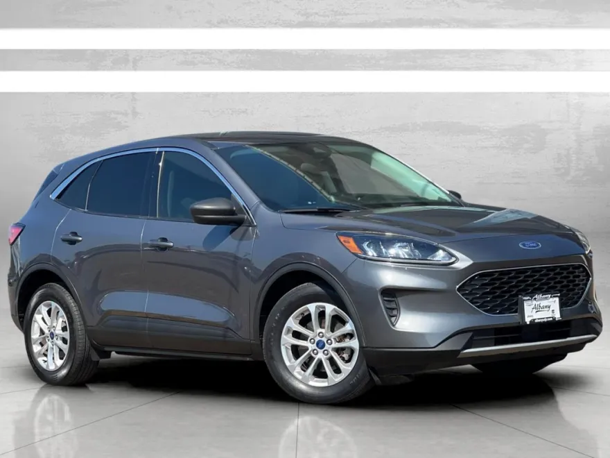 2022 Ford Escape SE photo 1