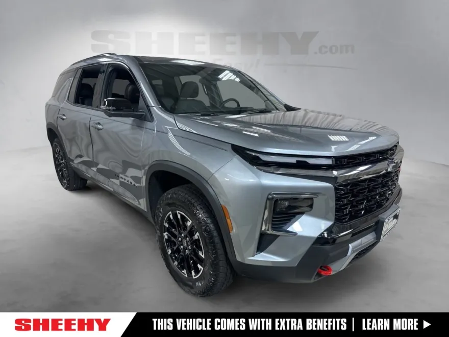 2025 Chevrolet Traverse Z71 photo 1