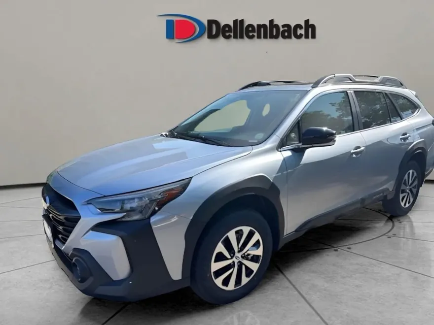 2025 Subaru Outback Premium photo 1