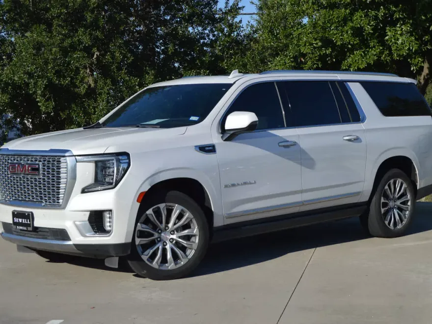 2022 Gmc Yukon XL Denali photo 1