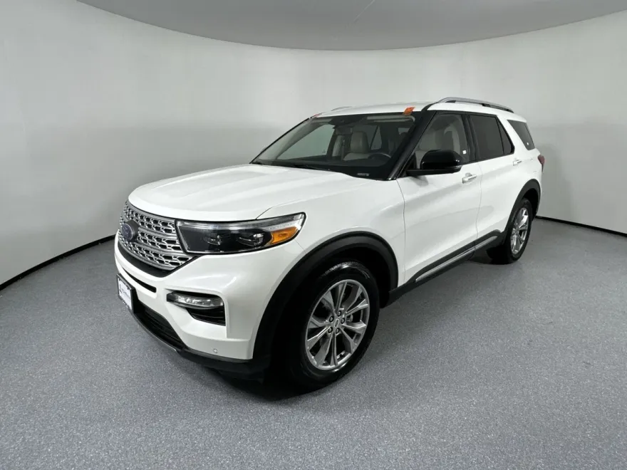 2020 Ford Explorer Limited photo 1