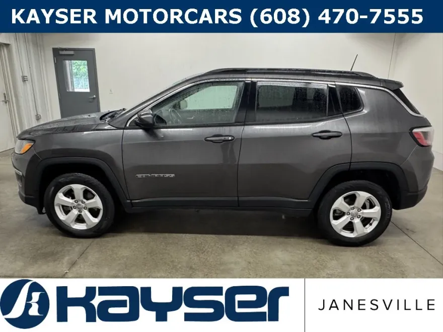2019 Jeep Compass Latitude photo 1