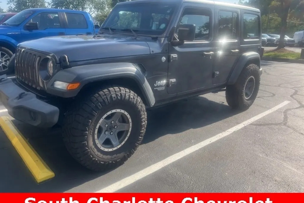 2018 Jeep Wrangler Unlimited Sport photo 1