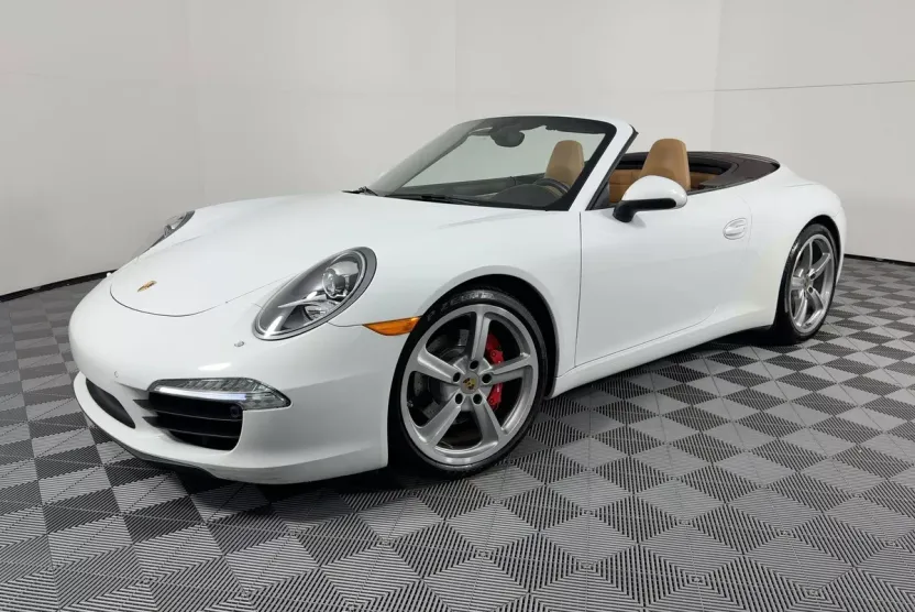 2016 Porsche 911 S Cabriolet photo 1