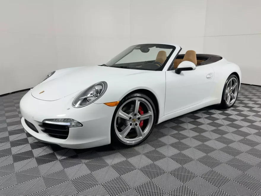 2016 Porsche 911 S Cabriolet photo 1