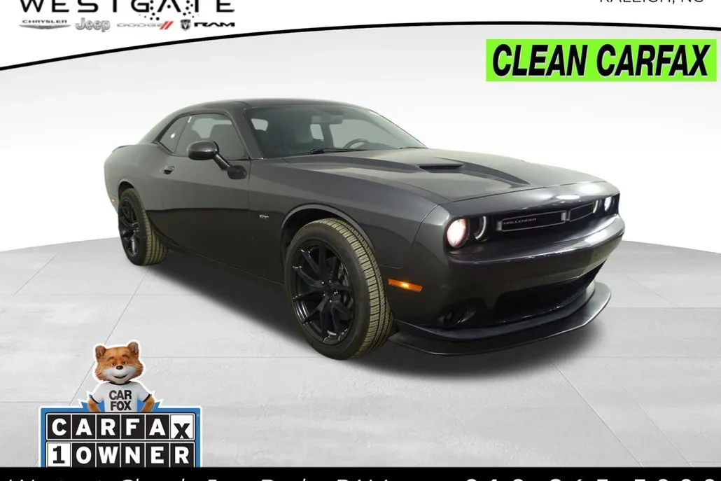 2018 Dodge Challenger GT photo 1