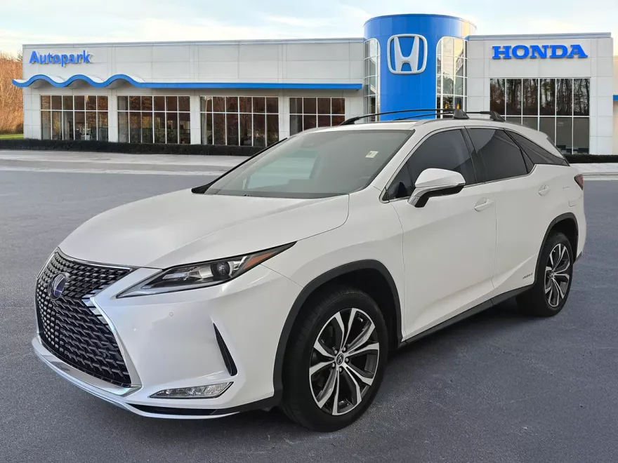 2022 Lexus RX 450hL photo 1