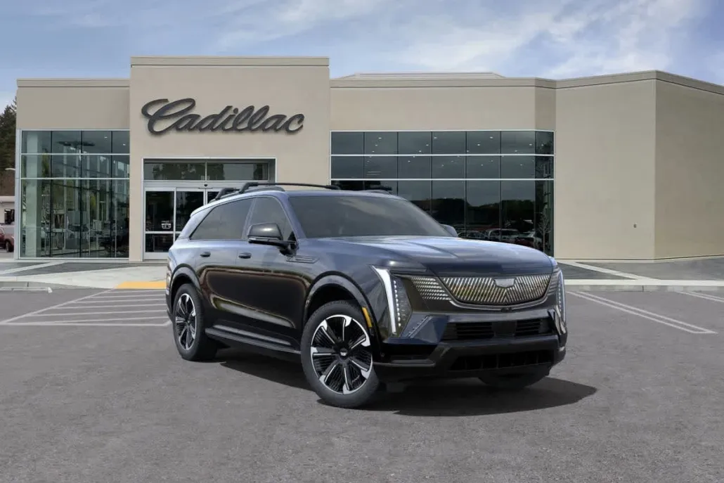 2025 Cadillac Escalade IQ Sport photo 1