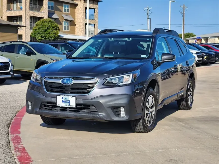 2022 Subaru Outback Premium photo 1