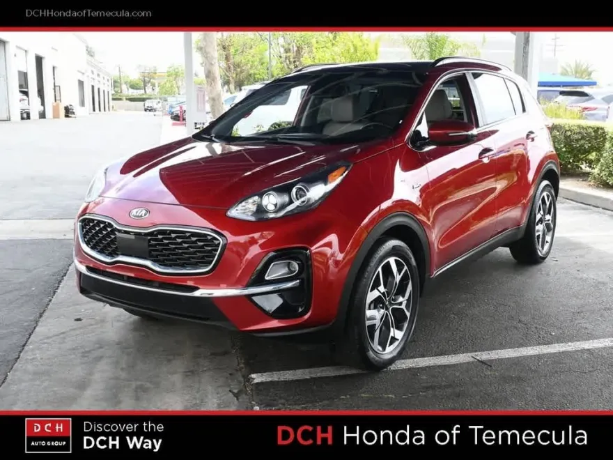 2022 Kia Sportage EX photo 1