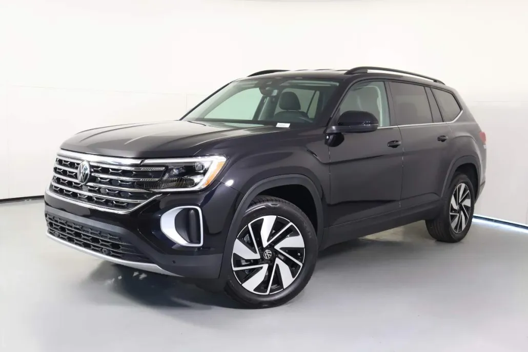 2026 Volkswagen Atlas SE Technology photo 1