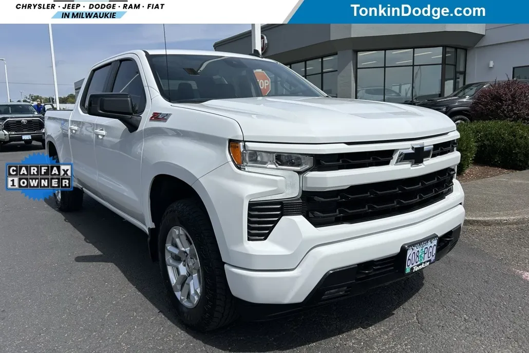 2023 Chevrolet Silverado 1500 RST photo 1