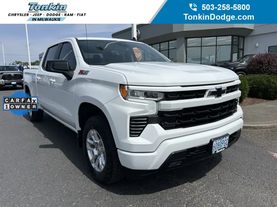 2023 Chevrolet Silverado 1500 RST photo 1