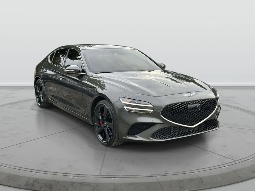 2023 Genesis G70 Advanced 3.3T Sport Prestige photo 1