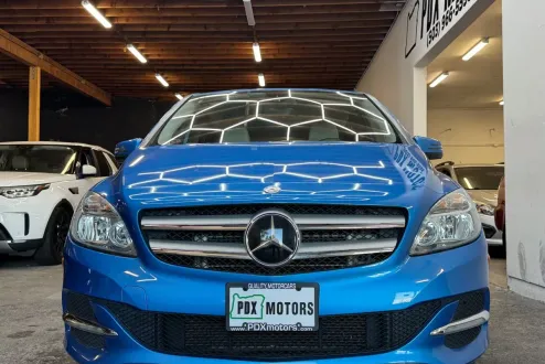 2014 Mercedes Benz B photo 2