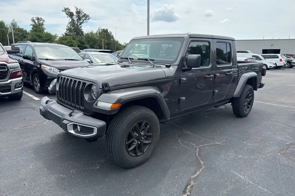 2023 Jeep Gladiator Sport S photo 1