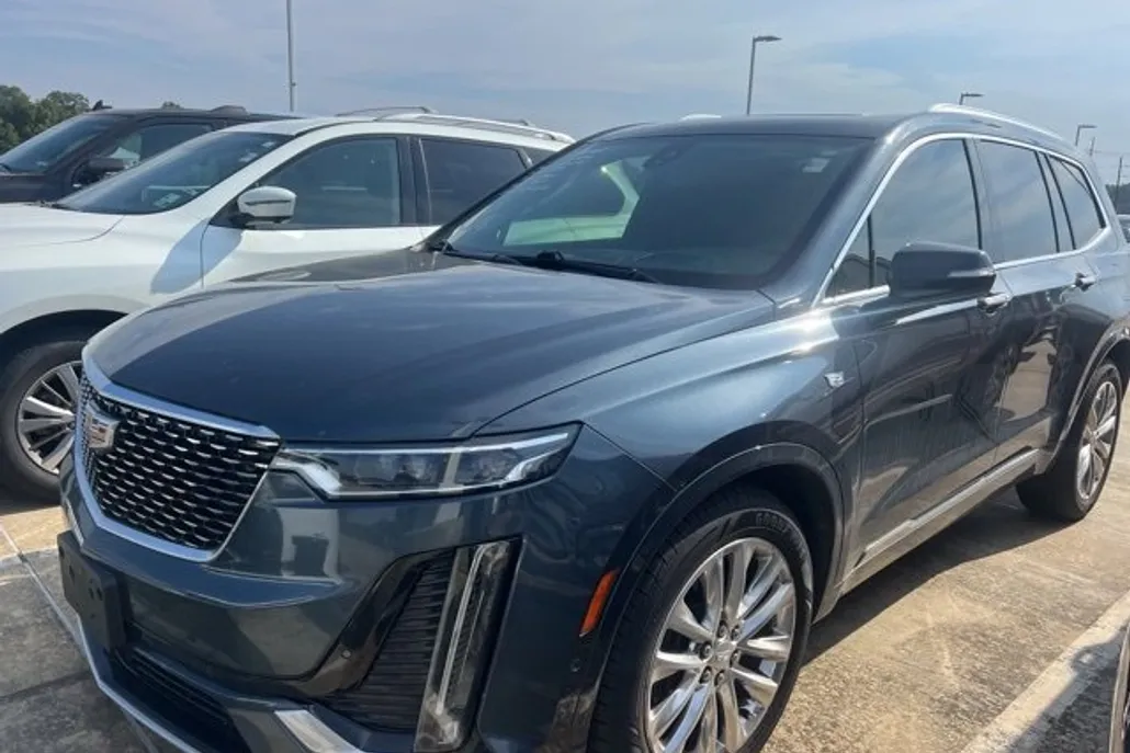 2020 Cadillac XT6 Premium Luxury photo 1