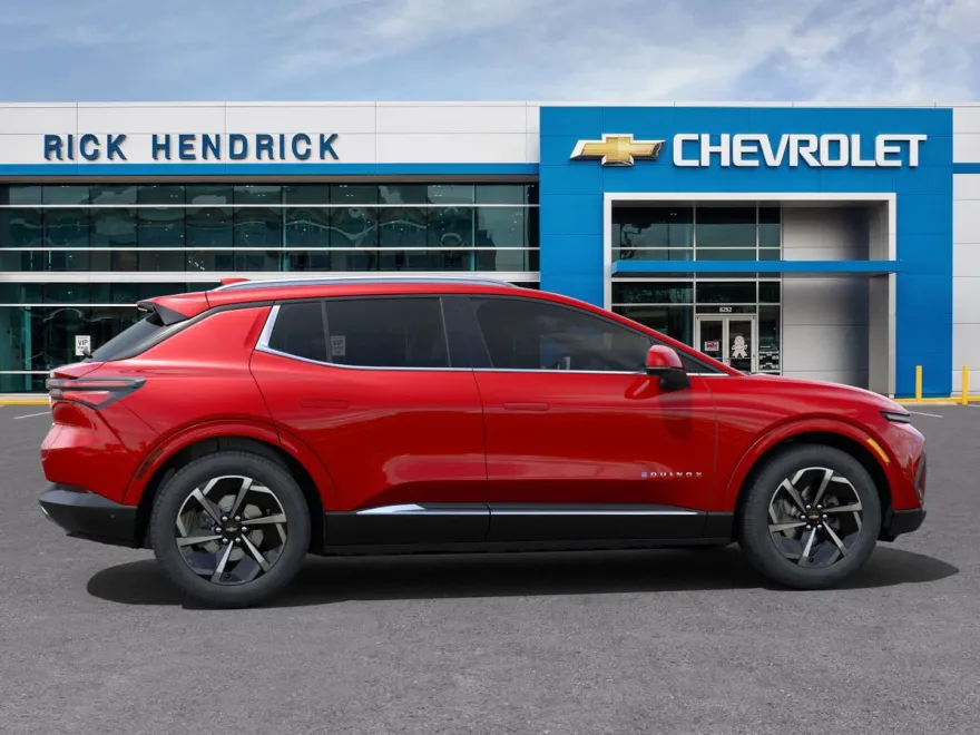 2025 Chevrolet Equinox EV 1LT photo 1