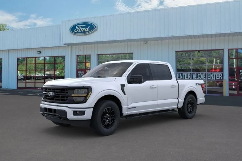 2025 Ford F-150 XLT photo 1