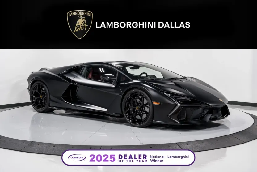 2024 Lamborghini Revuelto photo 1