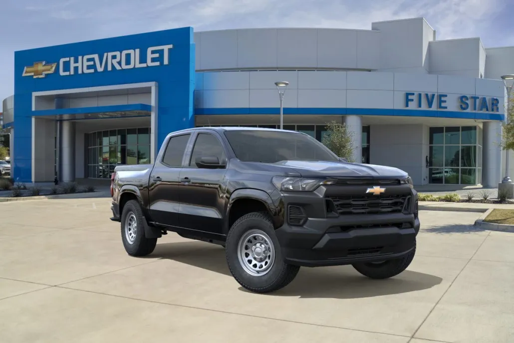 2026 Chevrolet Colorado Work Truck photo 1