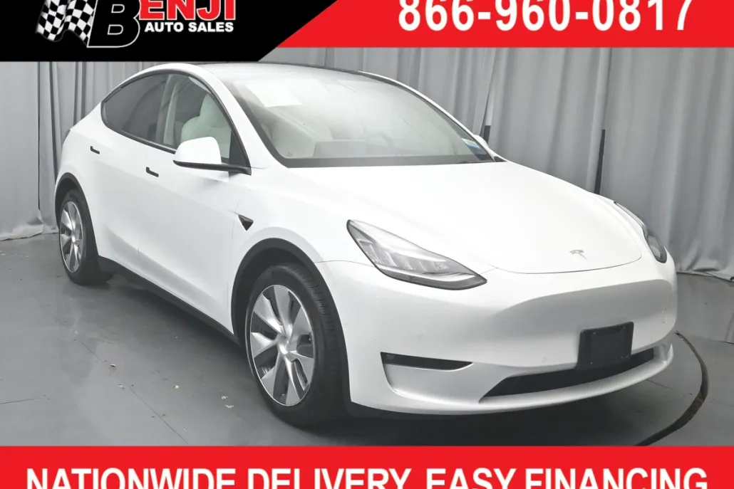 2021 Tesla Model Y Long Range photo 1