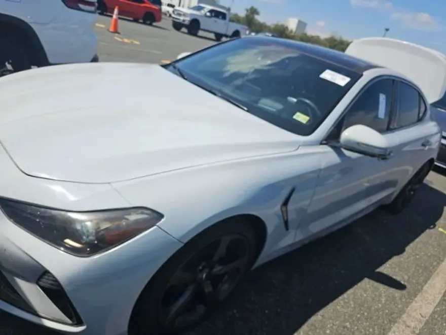 2022 Kia K5 GT-Line photo 1