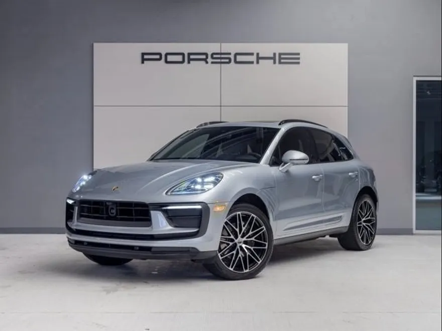 2024 Porsche Macan Base photo 1
