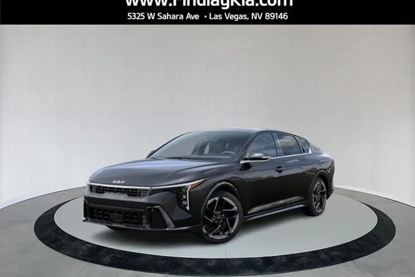 2025 Kia K4 GT-Line photo 1