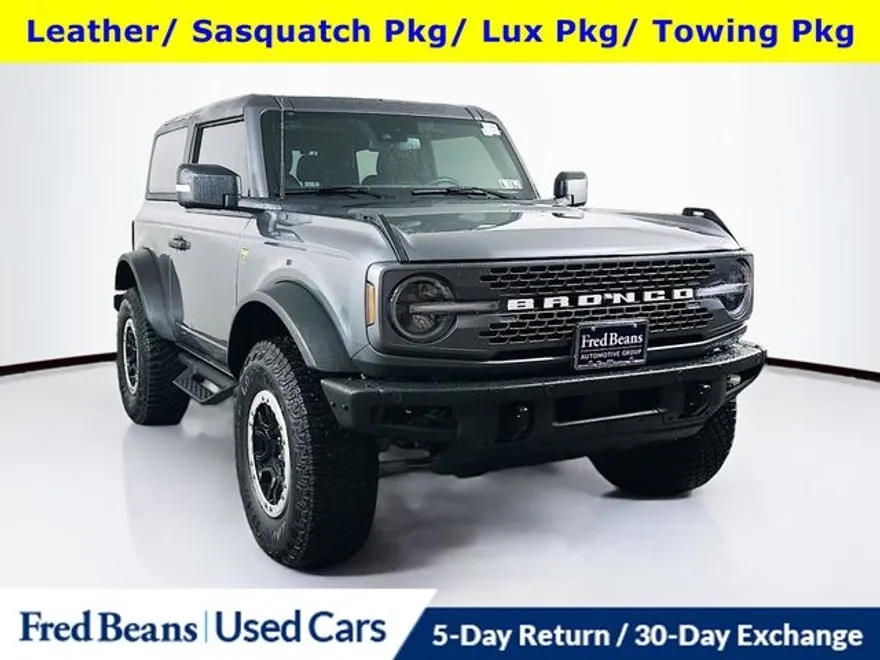 2023 Ford Bronco Badlands photo 1