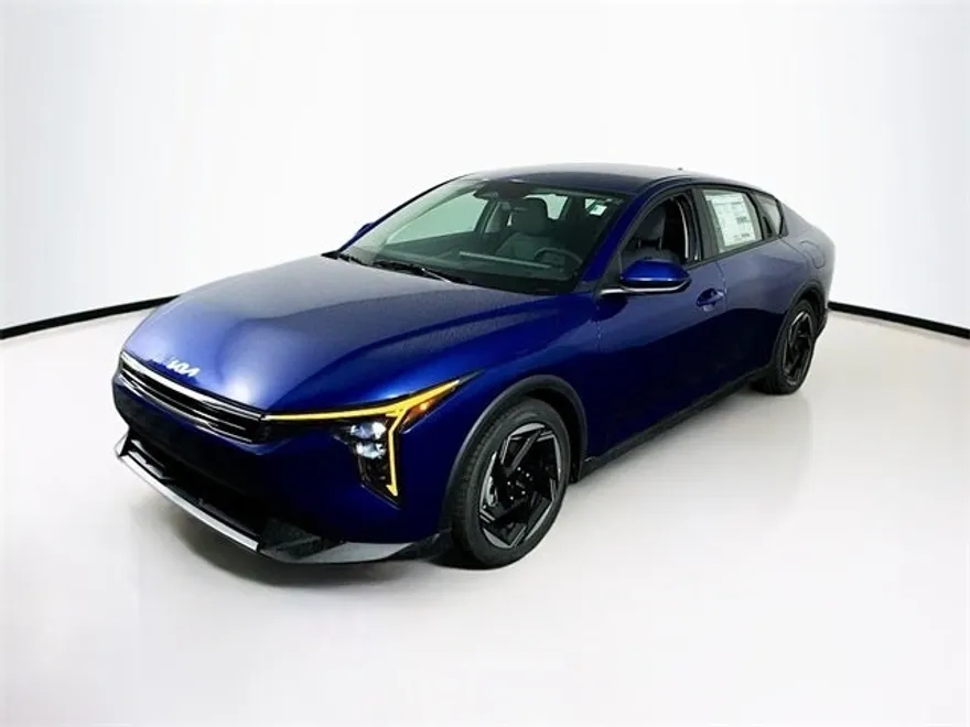 2025 Kia K4 EX photo 1