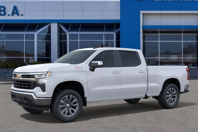 2026 Chevrolet Silverado 1500 LT photo 1