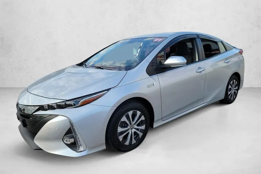 2021 Toyota Prius Prime Limited photo 1