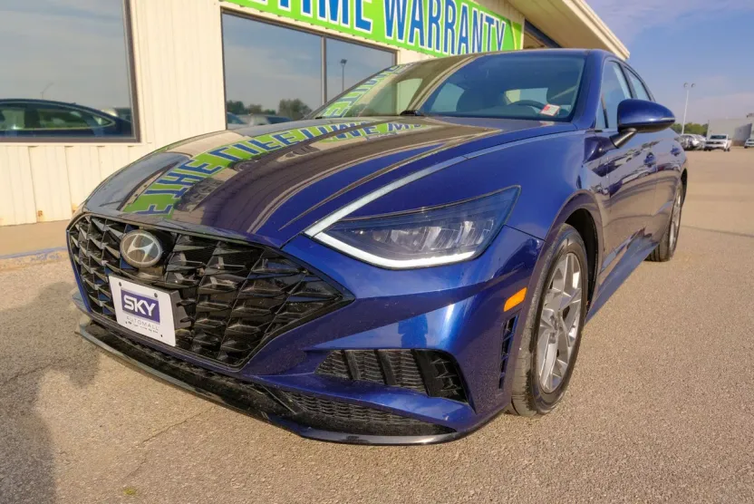 2020 Hyundai Sonata SEL photo 1