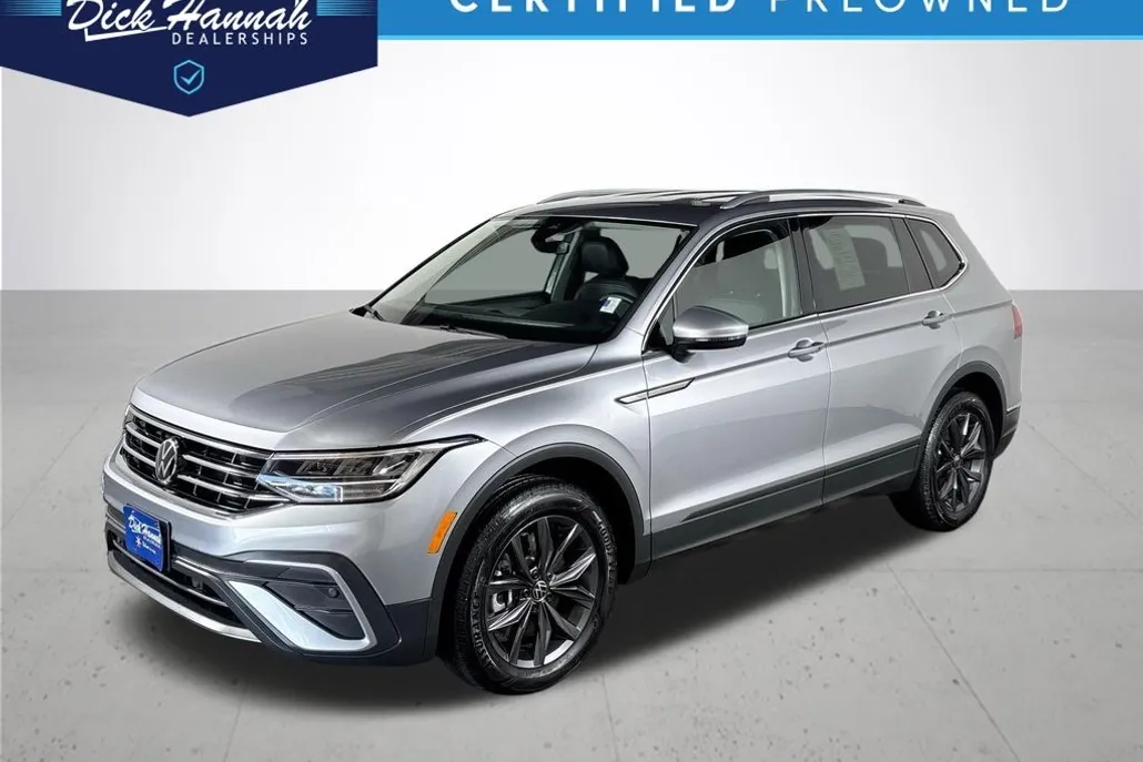 2024 Volkswagen Tiguan SE Wolfsburg Edition photo 1